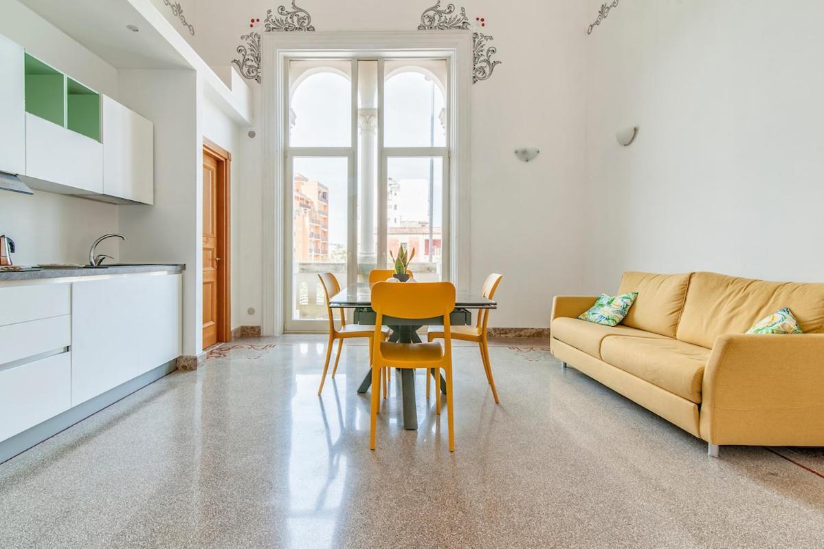Residence De Franchis - Smart Apartments Лече Екстериор снимка