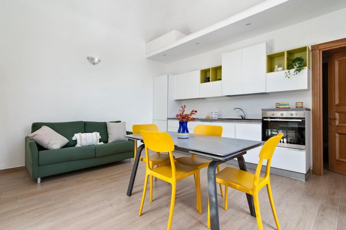 Residence De Franchis - Smart Apartments Лече Екстериор снимка