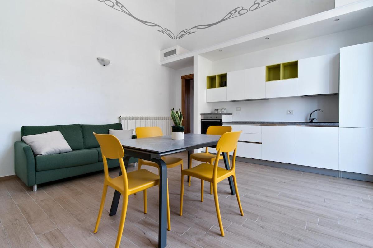 Residence De Franchis - Smart Apartments Лече Екстериор снимка