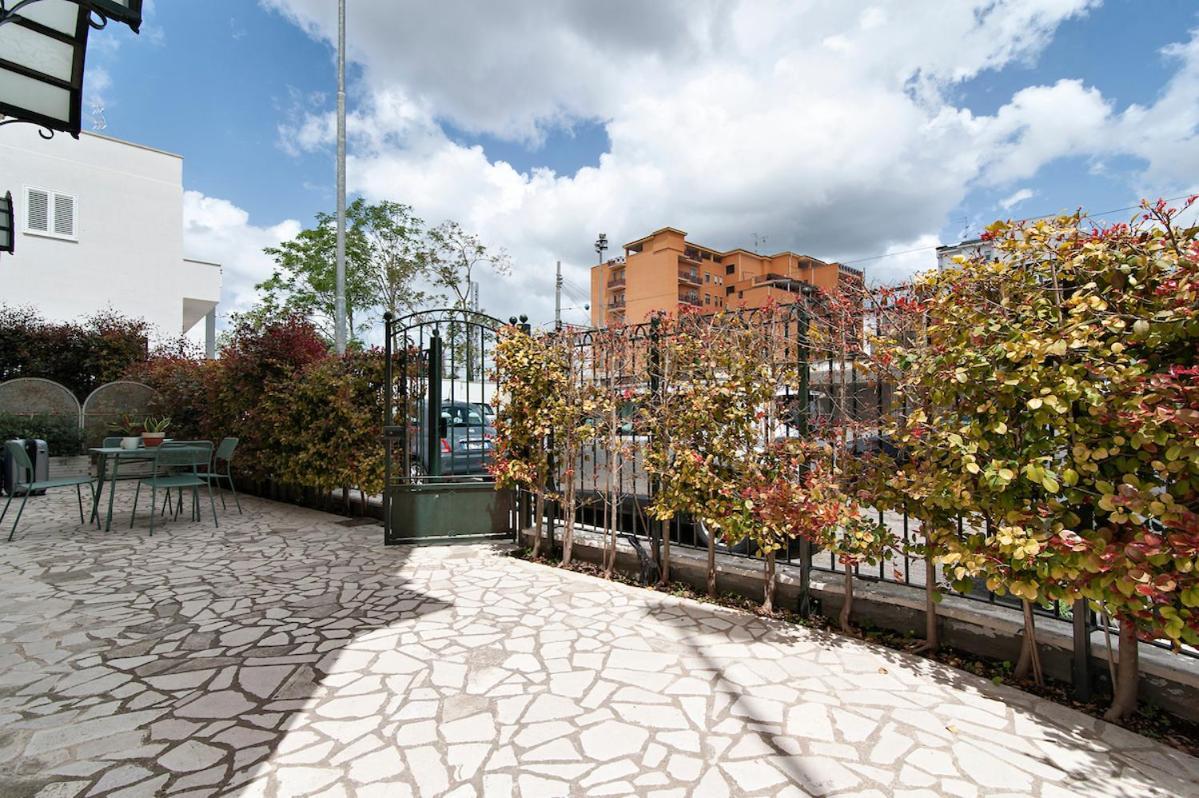 Residence De Franchis - Smart Apartments Лече Екстериор снимка