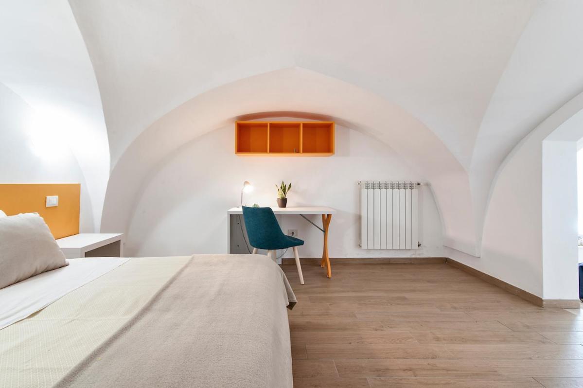 Residence De Franchis - Smart Apartments Лече Екстериор снимка