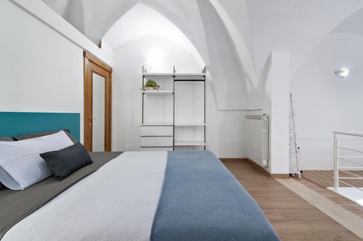 Residence De Franchis - Smart Apartments Лече Екстериор снимка