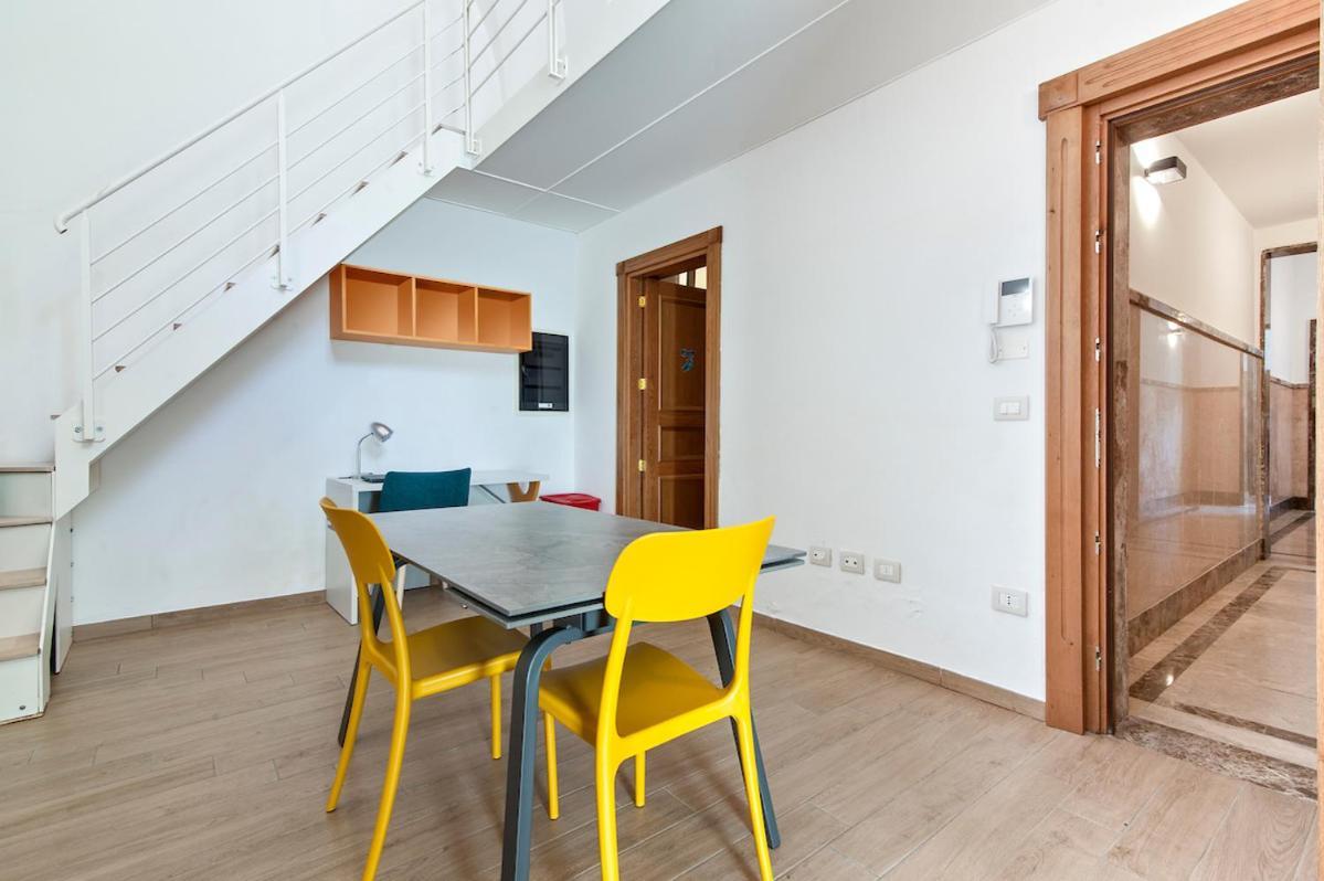 Residence De Franchis - Smart Apartments Лече Екстериор снимка