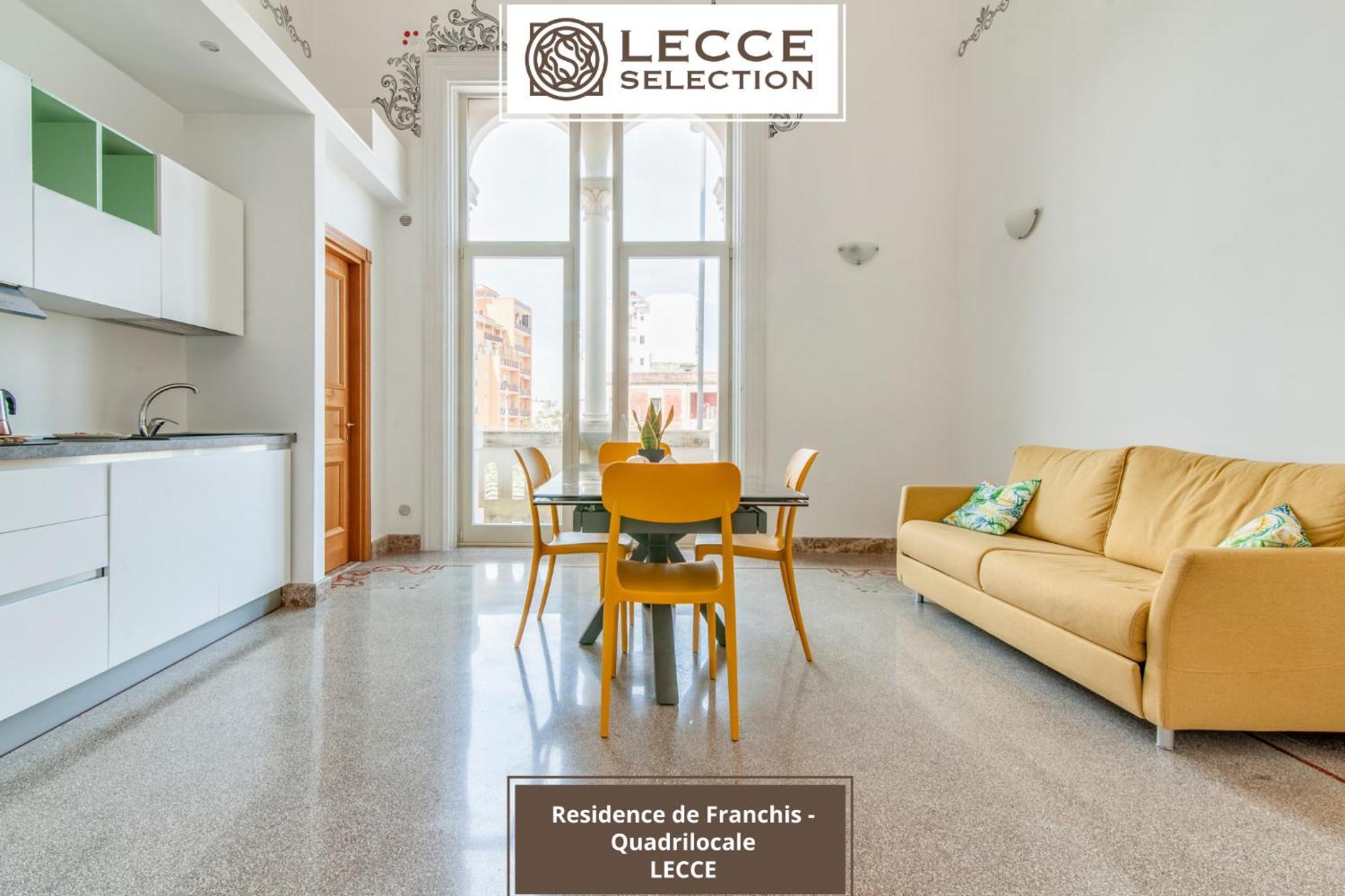 Residence De Franchis - Smart Apartments Лече Екстериор снимка